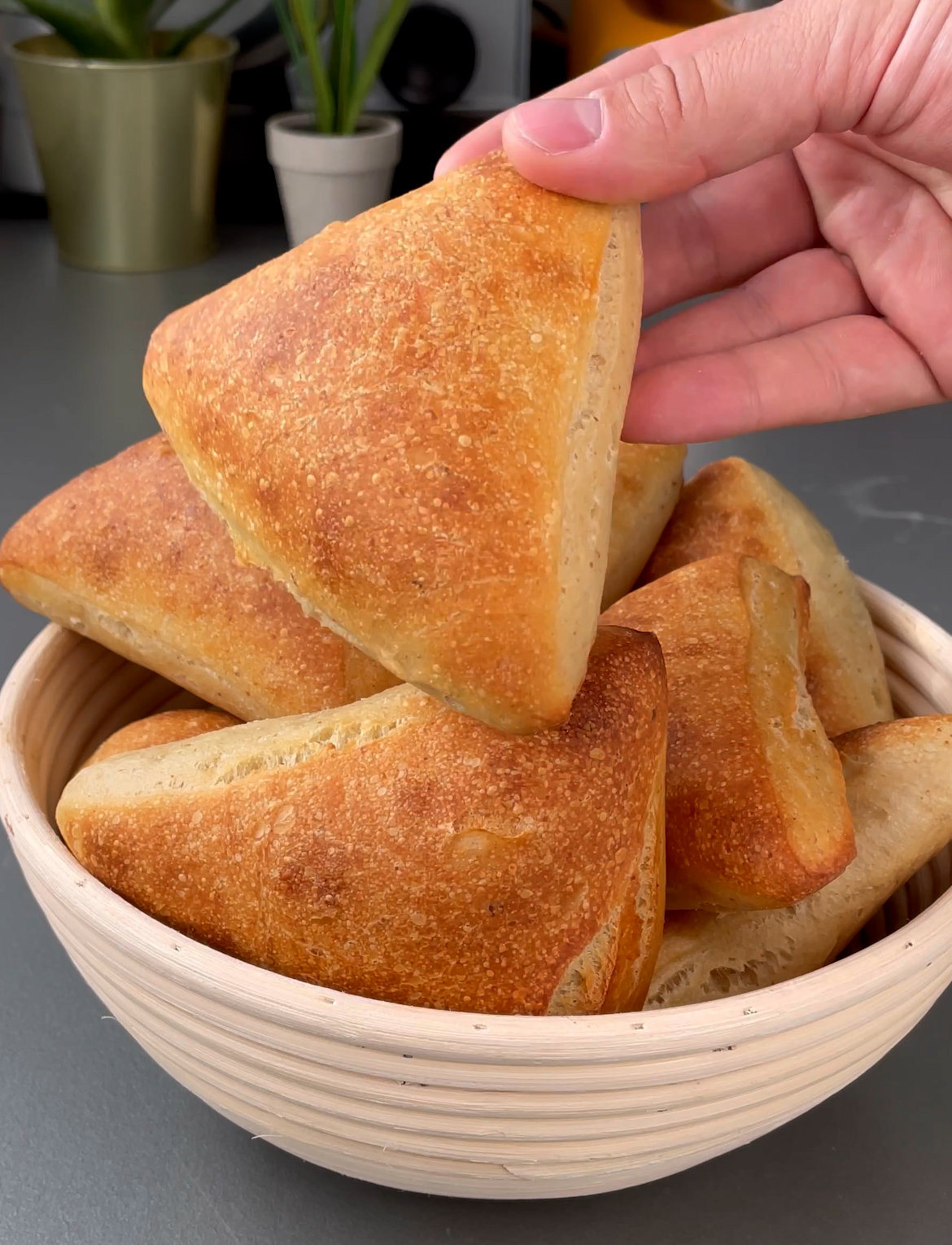 Frühstücksecken mit Altbrot über Nacht - Jo Semola