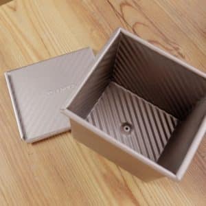 josemola_toast_klein