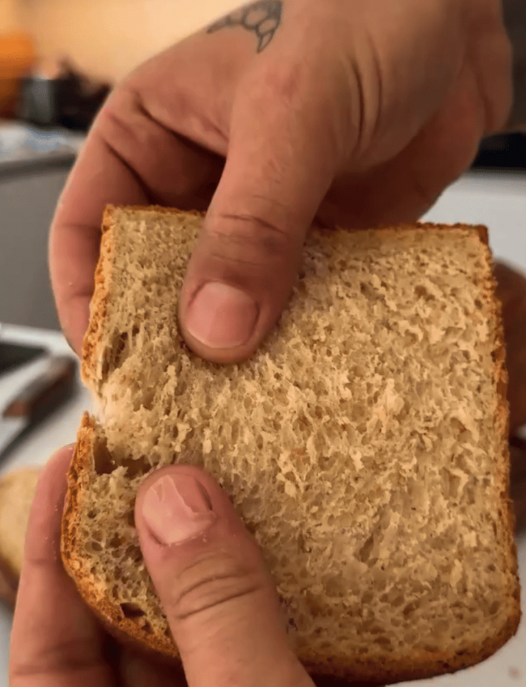 Sauerteig Toast